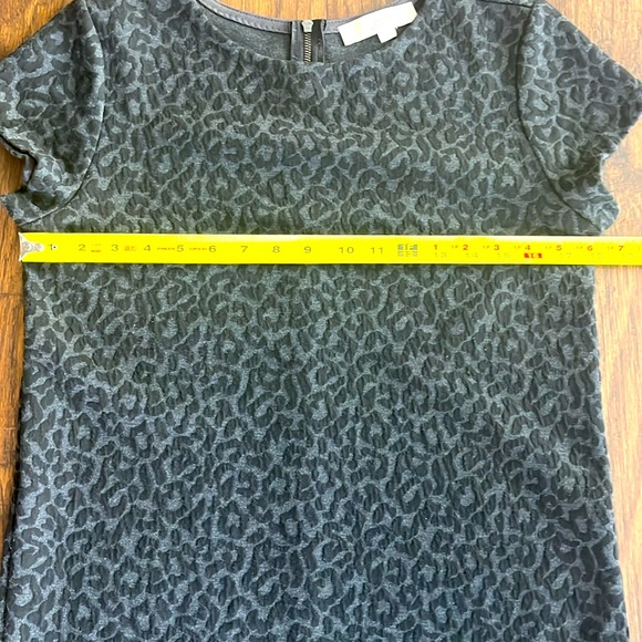 LOFT Leopard Print Gray & Black Dress with back zipper - size Small - Picture 6 of 6